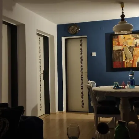 Апартаменты Bosnien Old House Травник